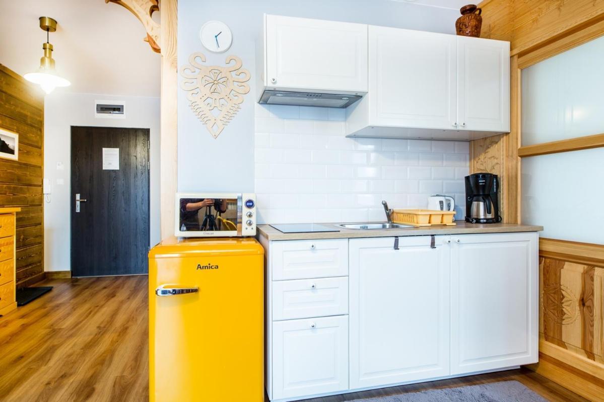 Palac Tatrzanski Apartamenty บุโควินา ทัตซานสกา ภายนอก รูปภาพ